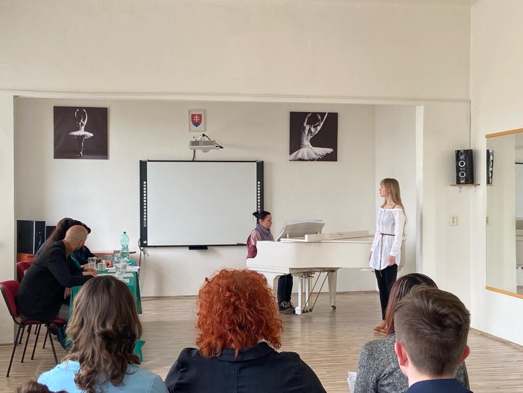 Read more about the article Úspechy spevákov na PinkSong 2023